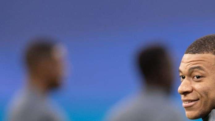 Mercado de fichajes, en directo | Bombazo con Simeone, Mbappé tiene decidido su futuro...