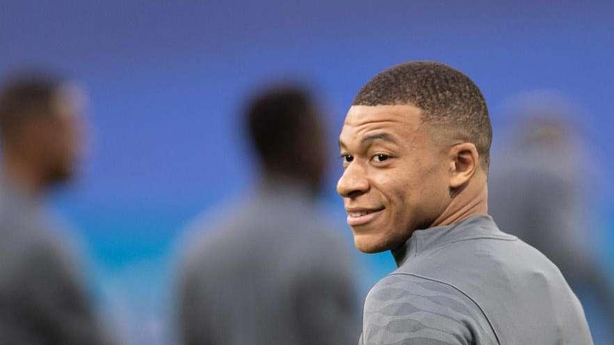 El Real Madrid valoró retirar su oferta el viernes a Mbappé 