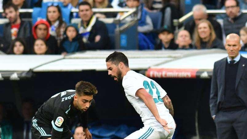 AS, Roncero: "Zidane se ha empeñado en salvar al soldado Isco"
