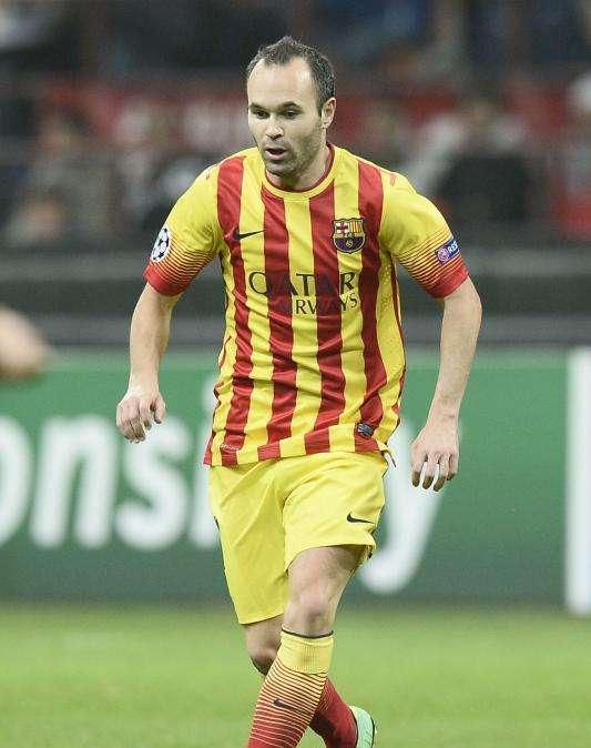 Iniesta: "¿Ramos fuera del Real Madrid? En el fútbol se han visto muchísimas cosas"