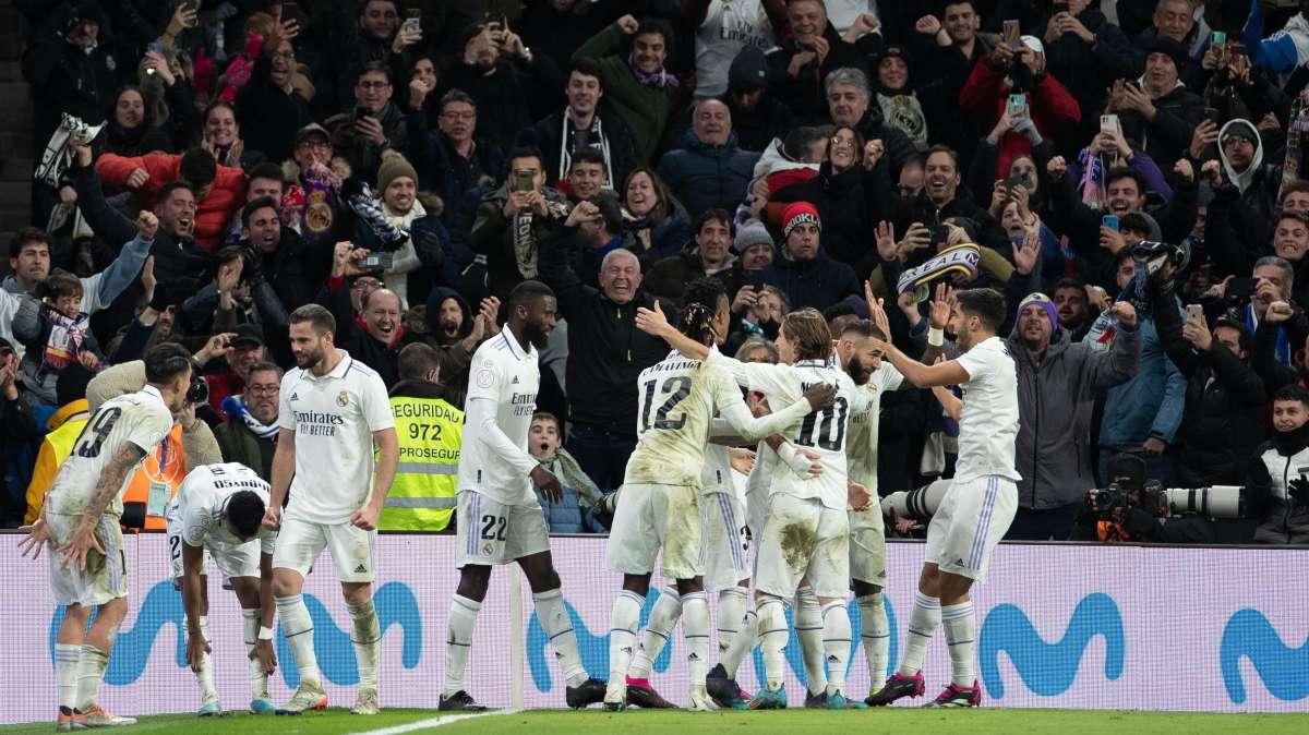 CRÓNICA | El Real Madrid elimina al Atleti emulando otra noche mágica en el Bernabéu