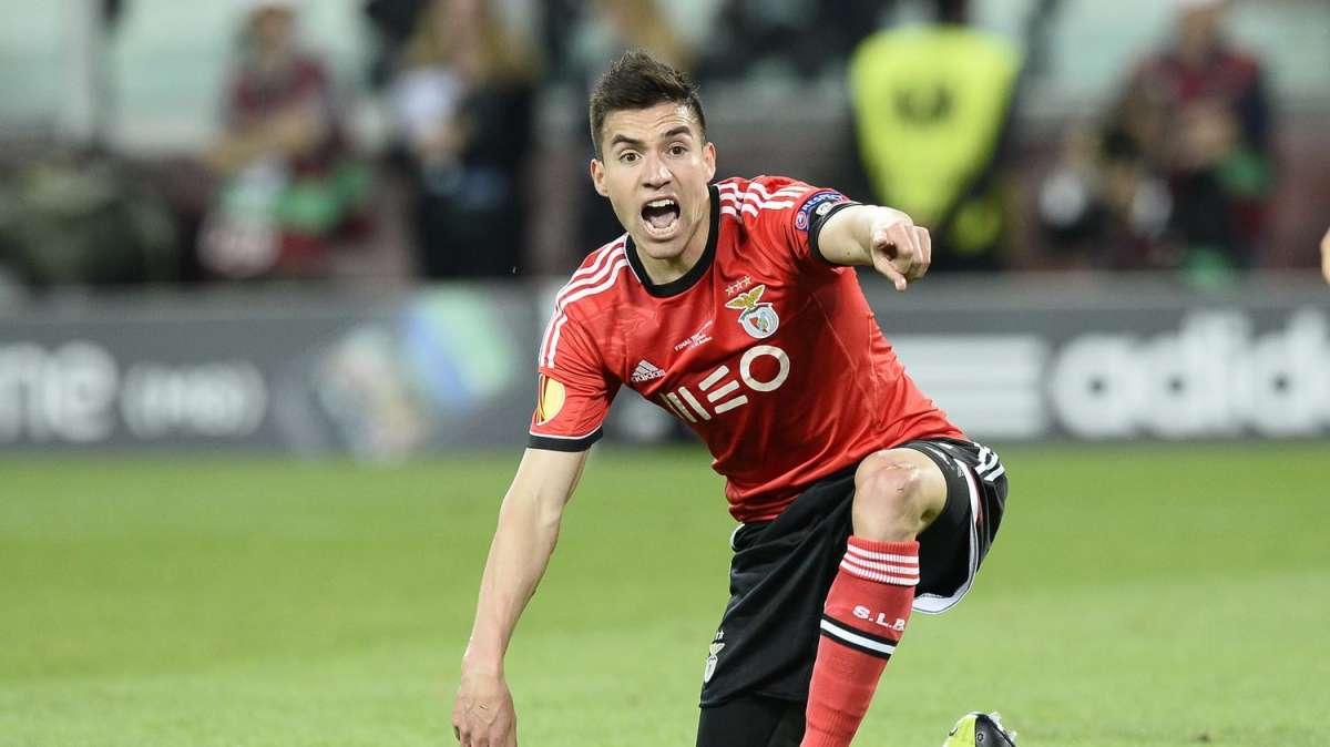 Nico Gaitán, opción invernal para el Manchester United 