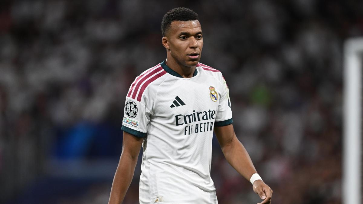 Kylian Mbappé se separa del vestuario: relación tensa con Bellingham