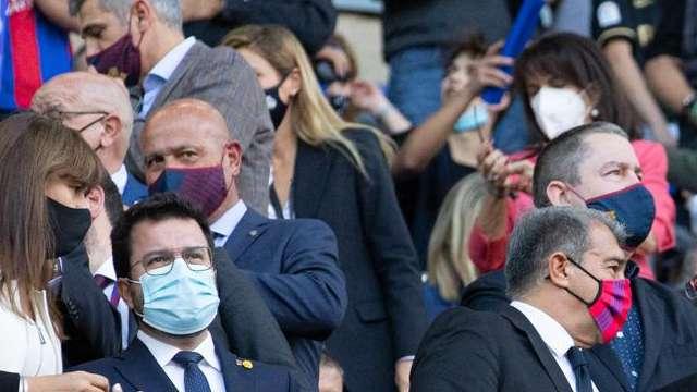 El Real Madrid, atento a las dos oportunidades de mercado en el Barça