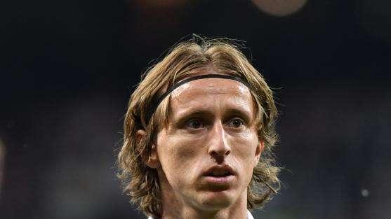 VÍDEO - Modric habla de su nuevo dorsal: “Estoy orgulloso por llevar este número. Voy a seguir dándolo todo en el campo"
