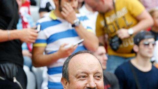 Benítez: "Hay muchas especulaciones, pero Bale y Benzema se quedan en el Madrid"
