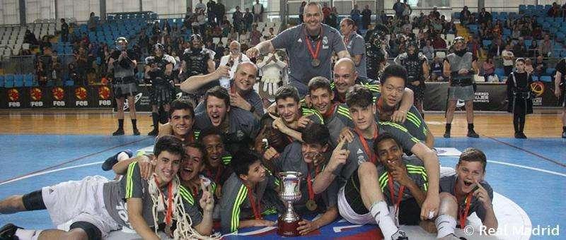 El Madrid, campeón tras destrozar al Barcelona