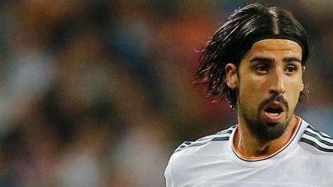 CaughtOffside: El Arsenal quiere cerrar el fichaje de Khedira en las próximas 48 horas