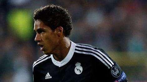 Daily Star: United y Chelsea no se olvidan de Varane