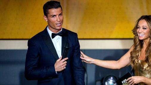 VIDEONOTICIA: Cristiano baila para promocionar su firma de zapatos