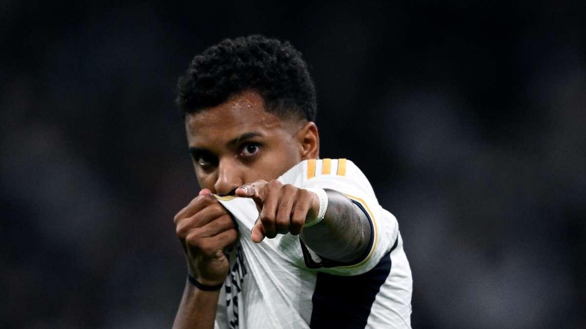 Mercado de fichajes en directo | Rodrygo deja claro su futuro, Ancelotti y Mbappé...