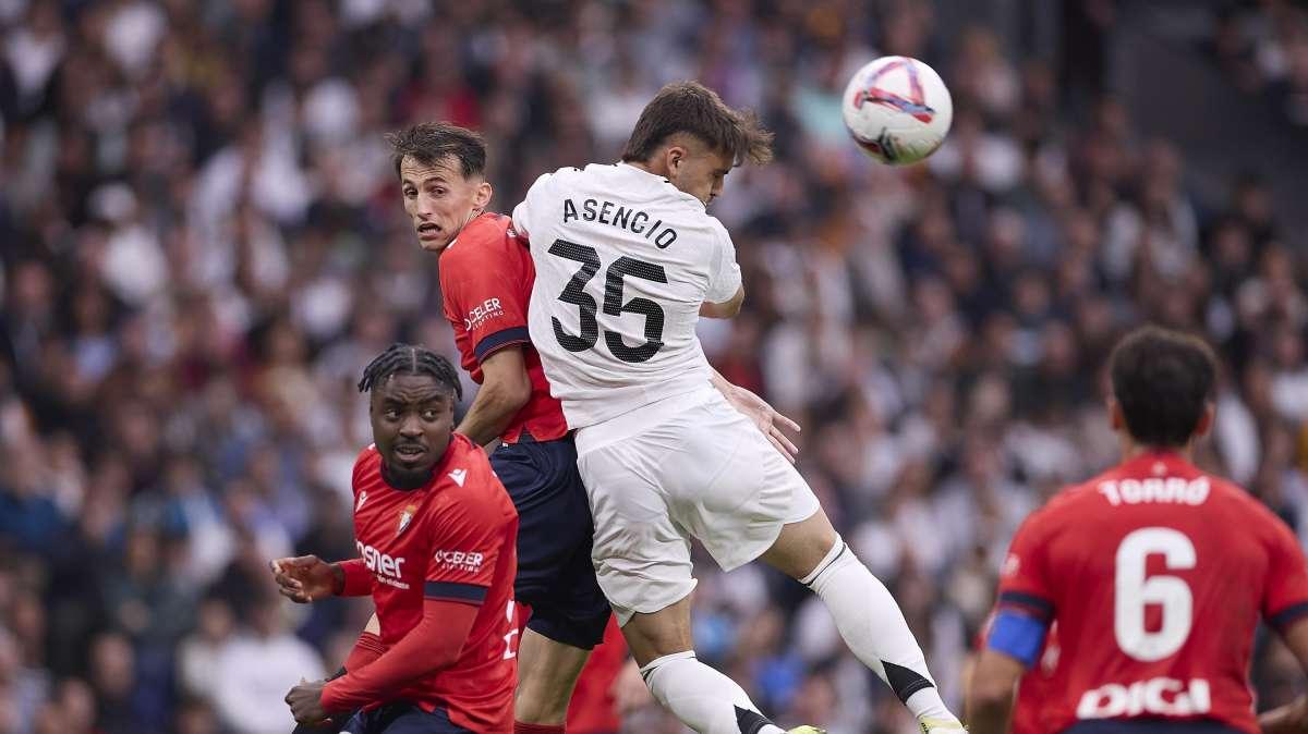 Vuelco inesperado en el futuro de Raúl Asencio: mala noticia en el Real Madrid