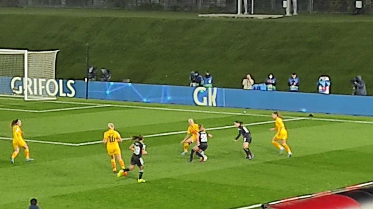 FINAL | Real Madrid Femenino 1-3 FC Barcelona: el conjunto culé toma ventaja con polémica