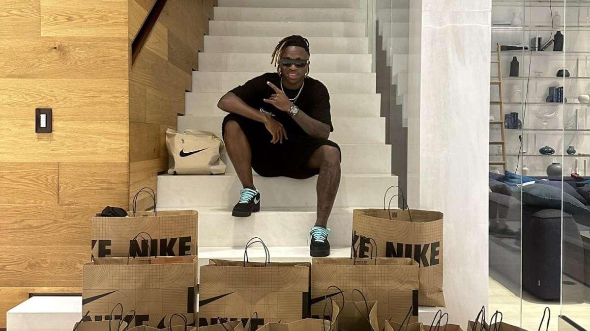 El cambio de 'look' de Vinicius del que todo el mundo habla en redes