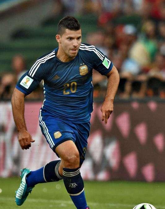 Los 'nueves' del mercado: Agüero