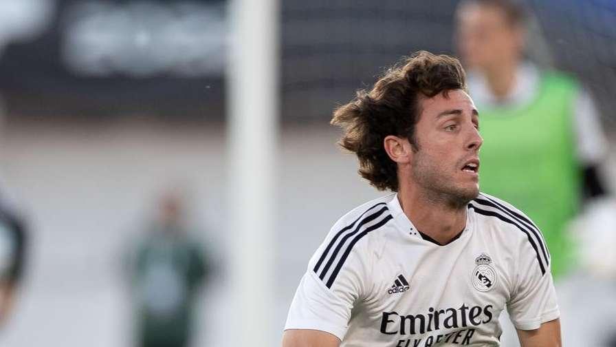 No hay contactos entre el Real Madrid y la Real Sociedad por Odriozola