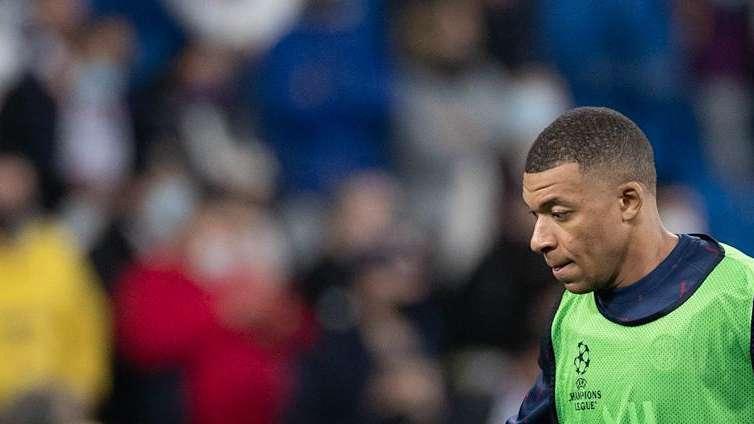 La afición del PSG se cansa de Mbappé y ya tiene un nuevo ídolo