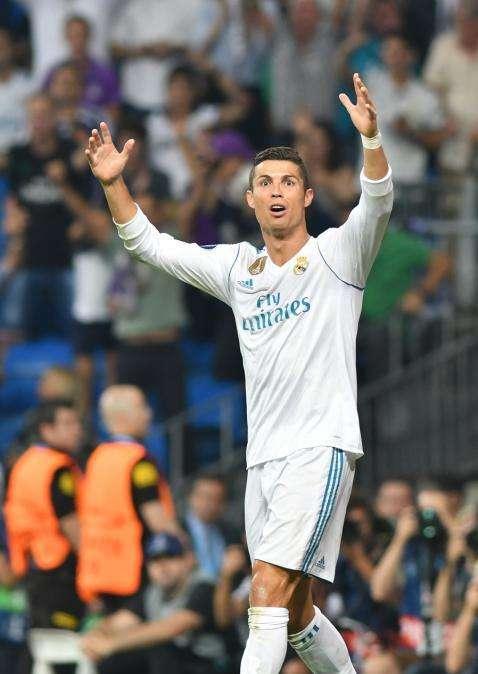 Cope, 'Poli' Rincón: "Los nueve goles de Messi motivarán más a Cristiano. El Madrid tiene la obligación de ganar"