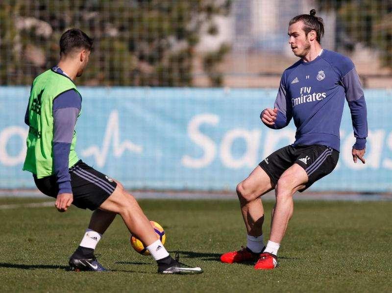 FOTO - Bale ya está listo y a tope para el partido de mañana