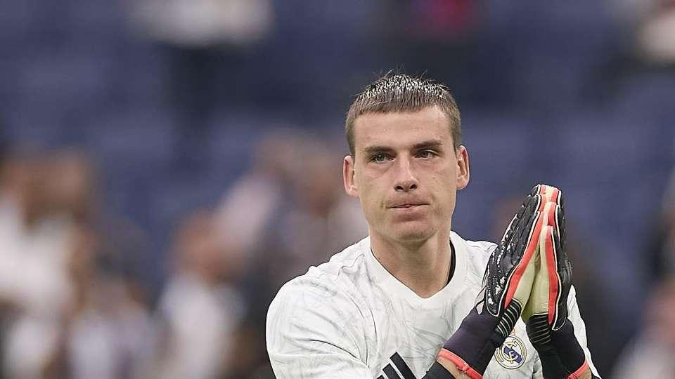 Semanas decisivas con Lunin: así está su salida del Real Madrid
