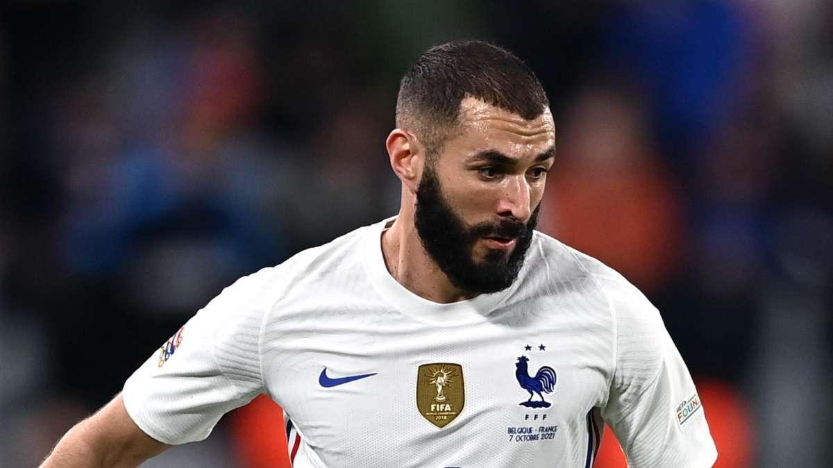 Benzema: "La razón me dice que deje mi lugar a alguien que pueda ayudar a Francia"