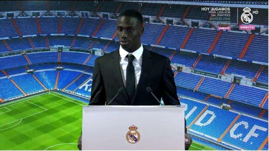 As, Roncero: "El penalti a Mendy es claro. Courtois..."