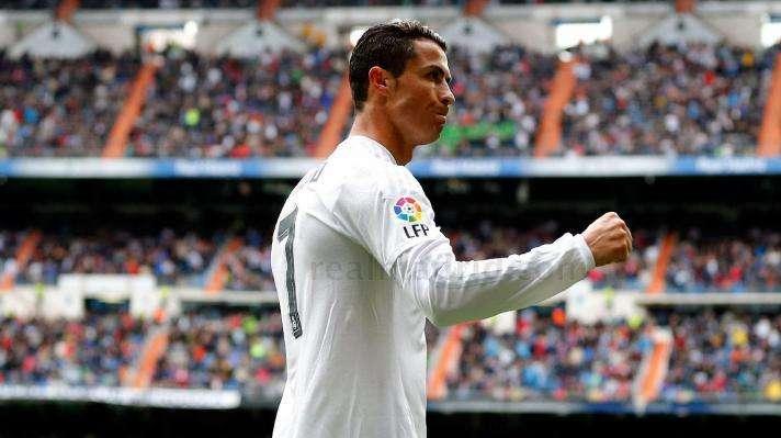 Okdiario: La cúpula del Madrid, segura de que Cristiano seguirá en el club