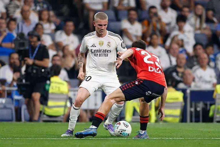 Algo importante se cuece con Mastantuono: "Poco a poco vamos viendo..."
