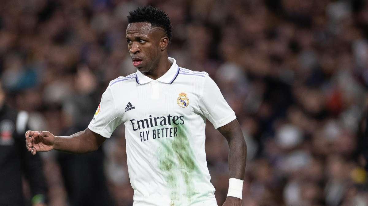 Al-Ahly - Real Madrid | El árbitro se 'comió' un clamoroso penalti sobre Vinicius