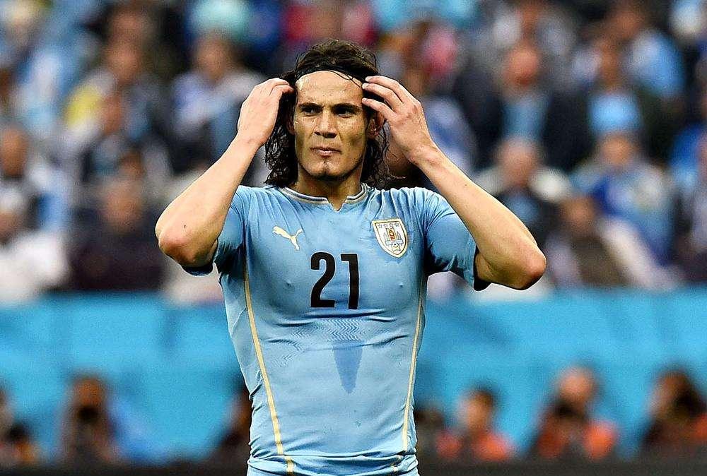 El Chelsea prepara 50 millones para Cavani
