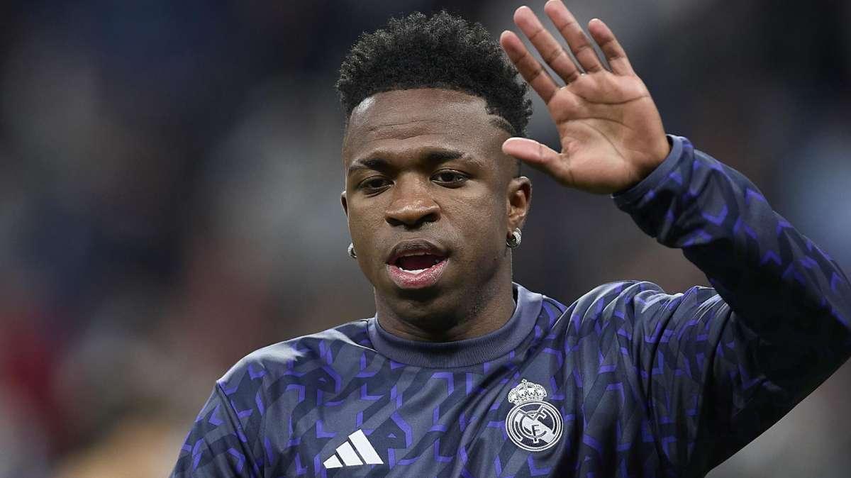 GOL DEL REAL MADRID | Latigazo de Vinicius desde fuera del área