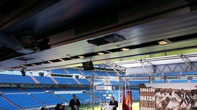 Presentación del acuerdo entre el Real Madrid y Exness en el Bernabéu