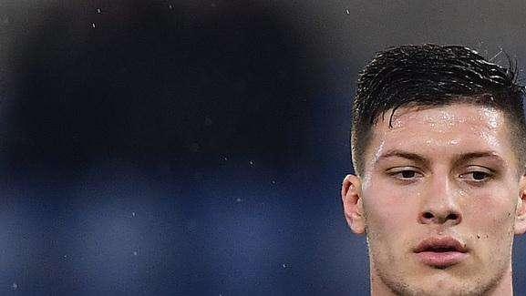 Fichajes Real Madrid | En Italia desvelan la nueva oferta del Milan por Jovic
