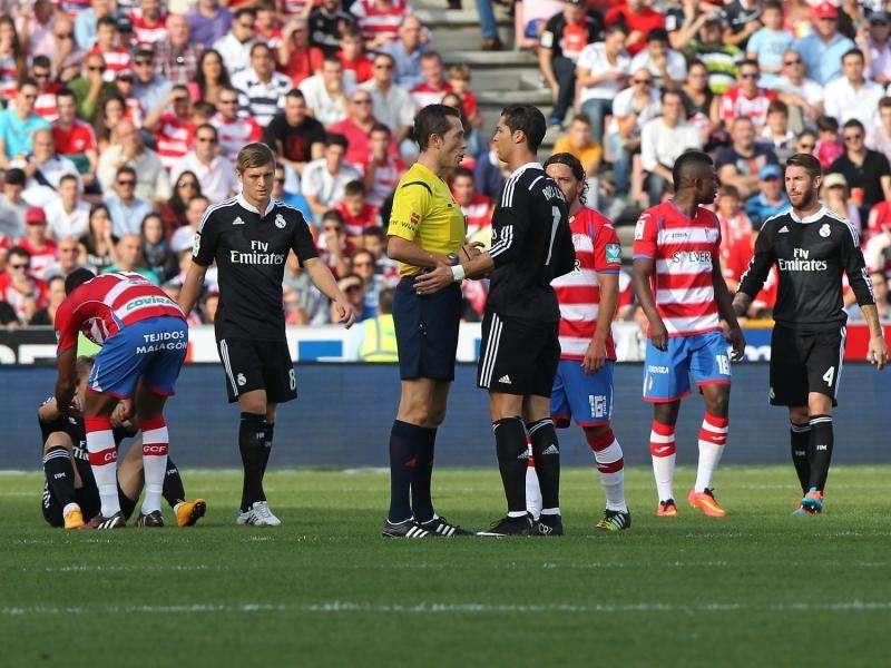 El canterano Álvaro Bravo firma por el Granada