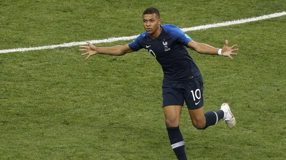 Echar el resto por el próximo emperador del fútbol mundial 