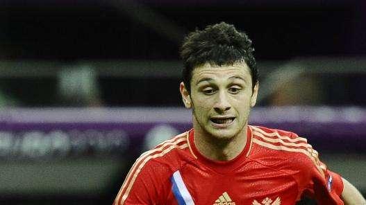 Dzagoev: "Sería bonito repetir lo que hicimos contra España" 
