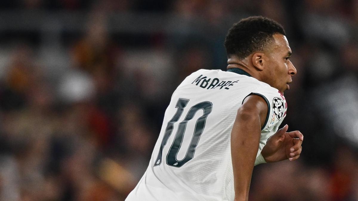 Giggs alaba a Mbappé: “Nadie puede seguirle el ritmo”
