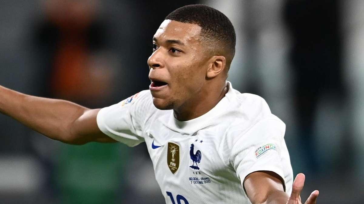 Los números de Mbappé con 23 años mejoran los de Messi y Cristiano