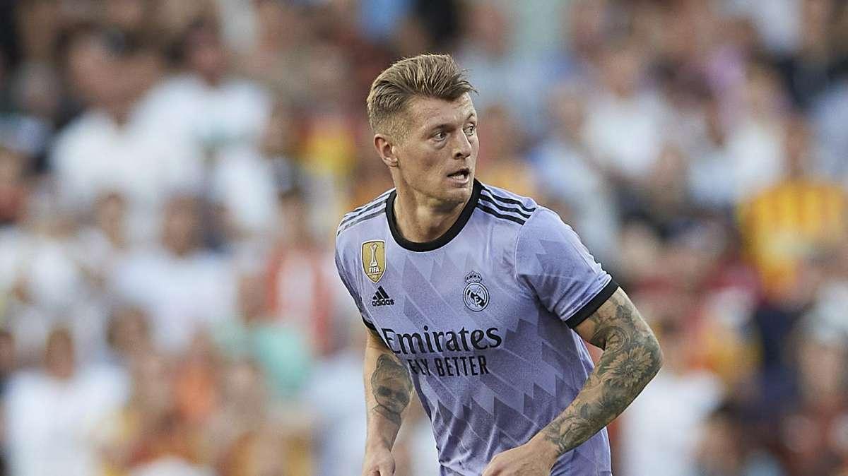 DESCANSO | Valencia 2-1 Real Madrid: los fallos condenan a los blancos en Mestalla