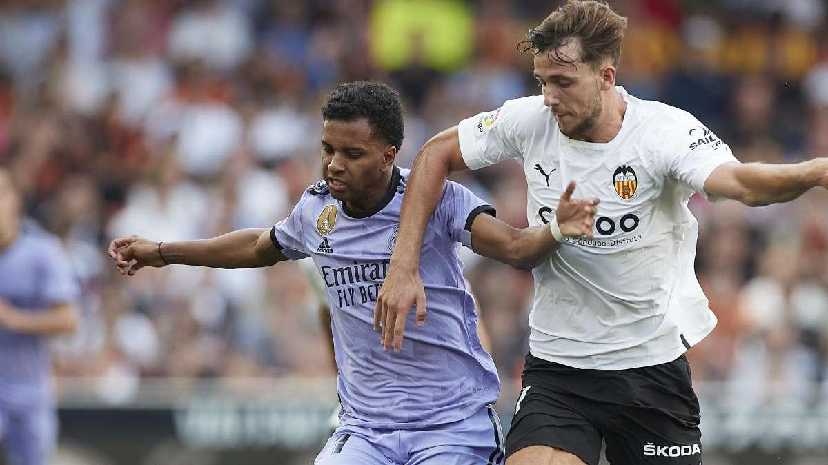 Rodrygo matiza sus declaraciones: "No me refería a toda la afición de Mestalla"