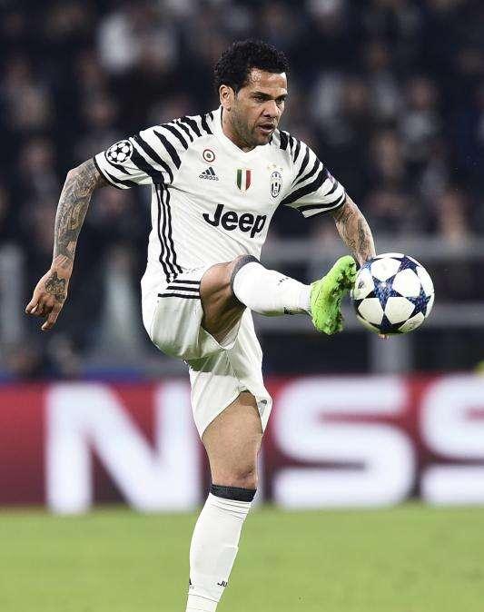 Juventus, Dani Alves: "No creemos que hayamos ganado la Champions tras eliminar al Barça. Quiero..."