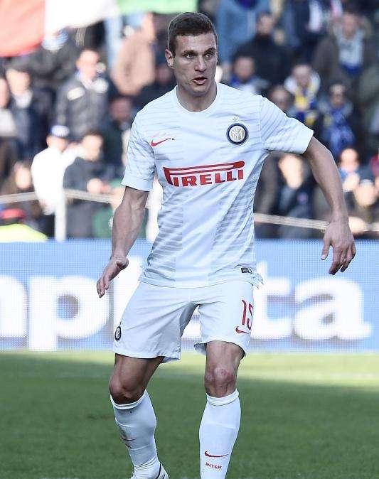 Daily Star: El Everton sigue a Vidic