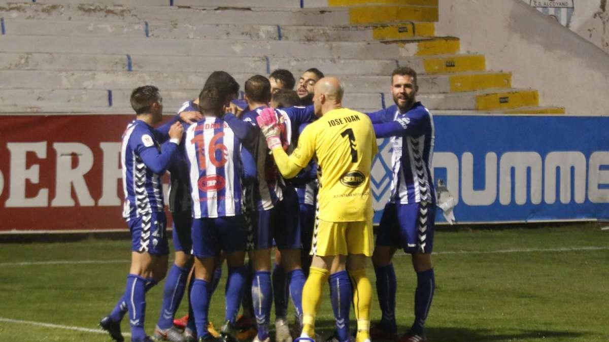 ONCE INICIAL | José Juan lidera al Alcoyano