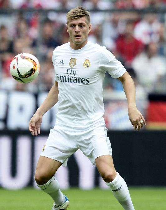 DESCANSO - Real Madrid 2 - 0 Málaga. El Madrid domina el encuentro