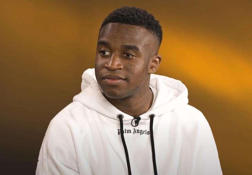 El Borussia Dortmund reacciona al culebrón por Moukoko