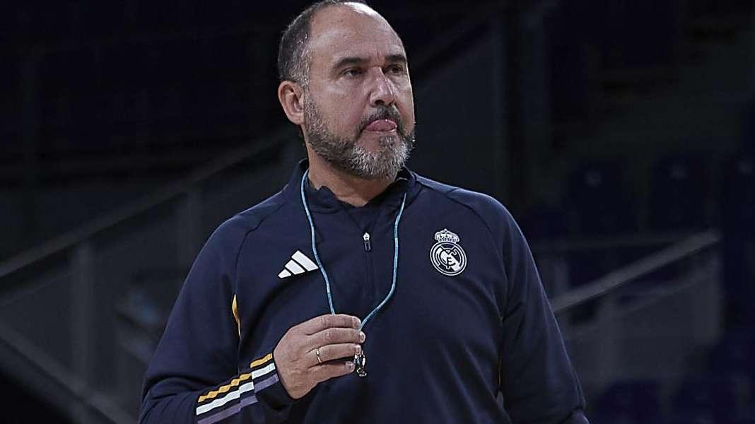 Chus Mateo sale al paso de los rumores sobre Rathan-Mayes 