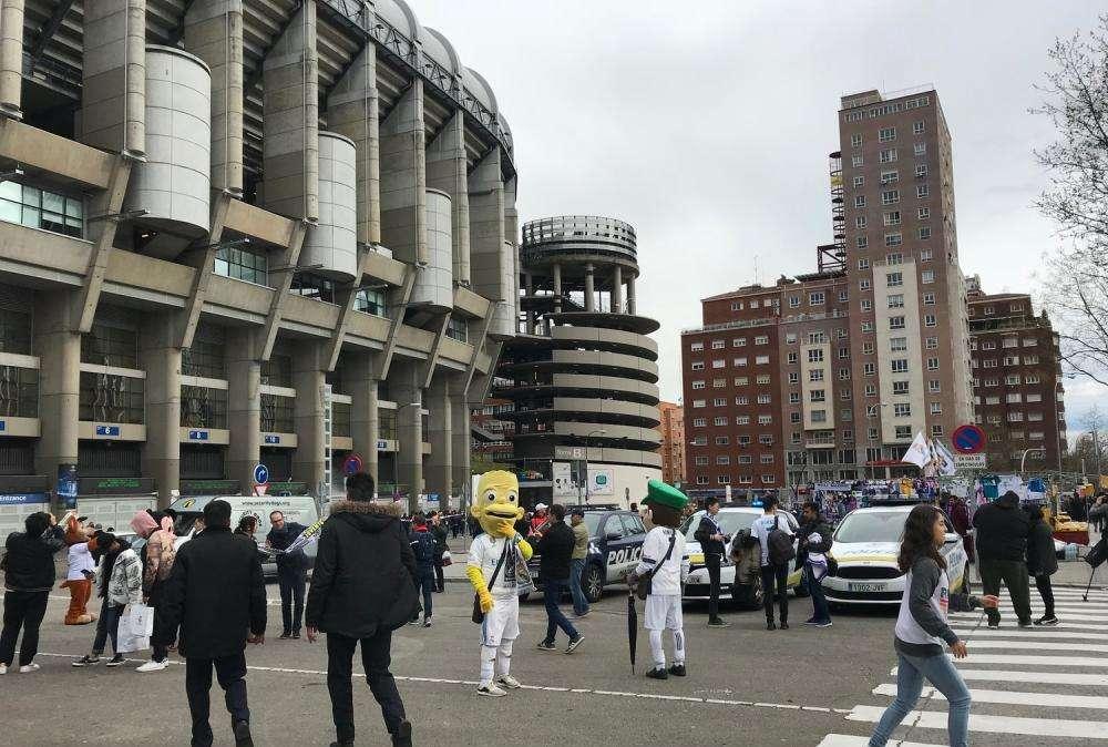 SER - El Madrid propone 10.000 entradas para los residentes en Argentina: 5.000 para cada afición