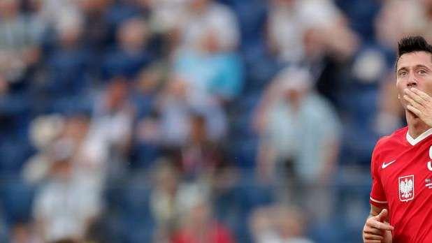 Lewandowski insiste: “Es difícil decir que jugaré en el Bayern la próxima temporada”