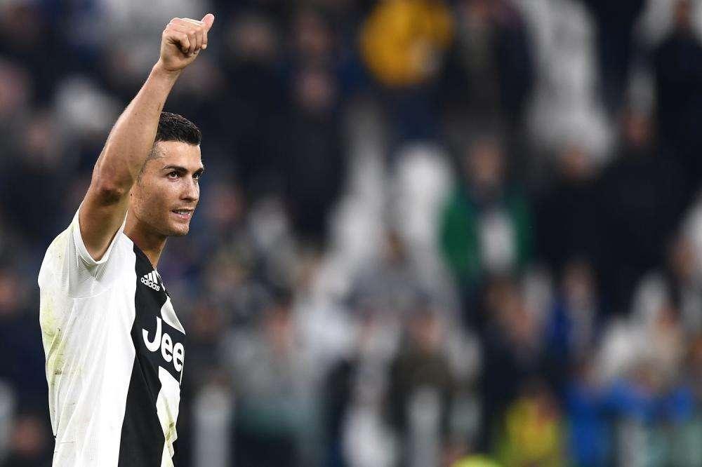 Cristiano, feliz pese a la derrota: "Contento por marcar mi primer gol en la Champions con la Juve"