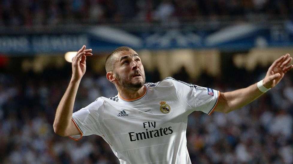 AS: Benzema quiere doblar su sueldo
